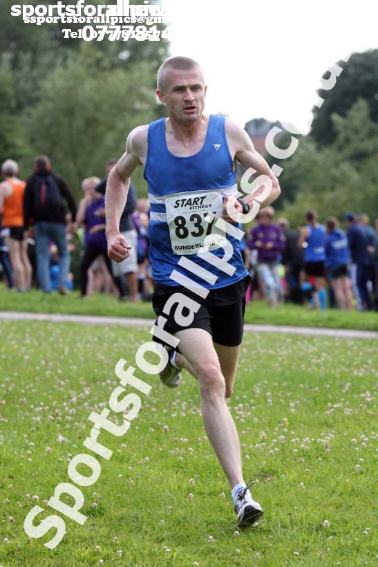 Mens Sunderland 5k Road Race (Northern and North Eastern Champs). Photo: David T. Hewitson/Sports for All Pics